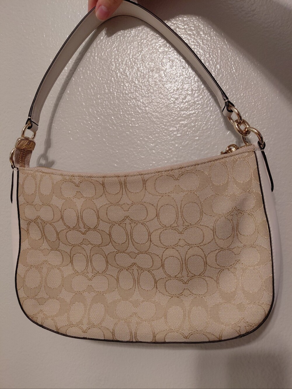 NWOT Coach Chelsea Jacquard Tan And Cream C Pattern Shoulder Bag - Picture 2 of 8